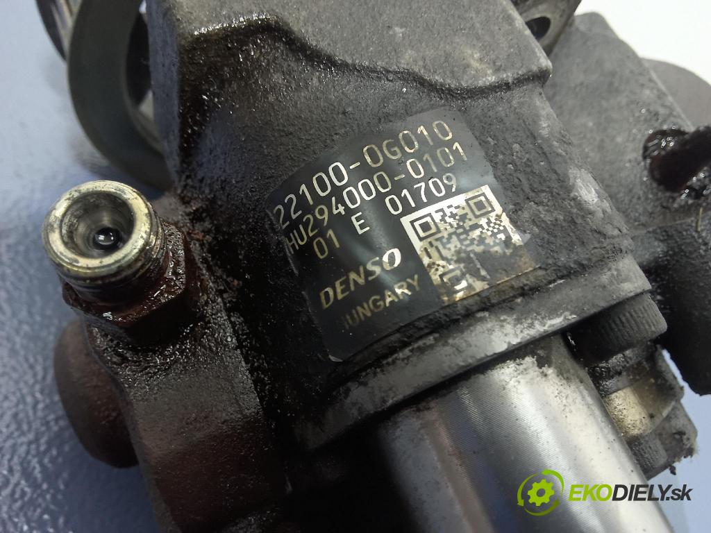 Toyota Avensis 2003 čerpadlo Injekce: 22100-0G010