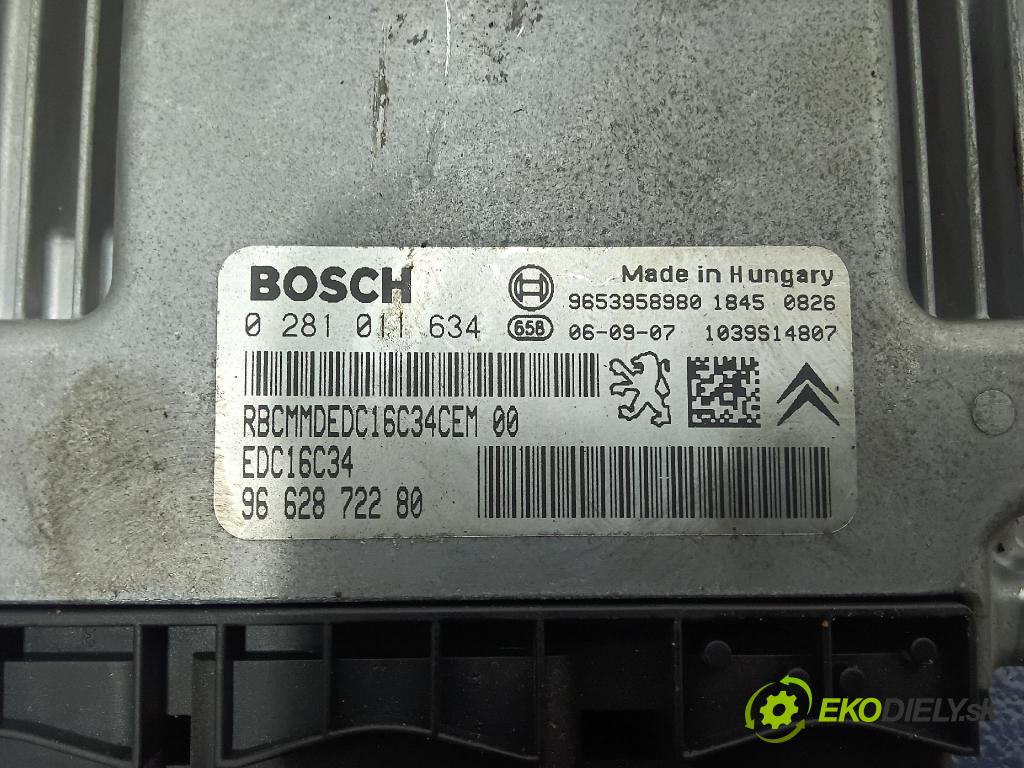 Peugeot 307 2006 řídící jednotka Motor: 9662872280