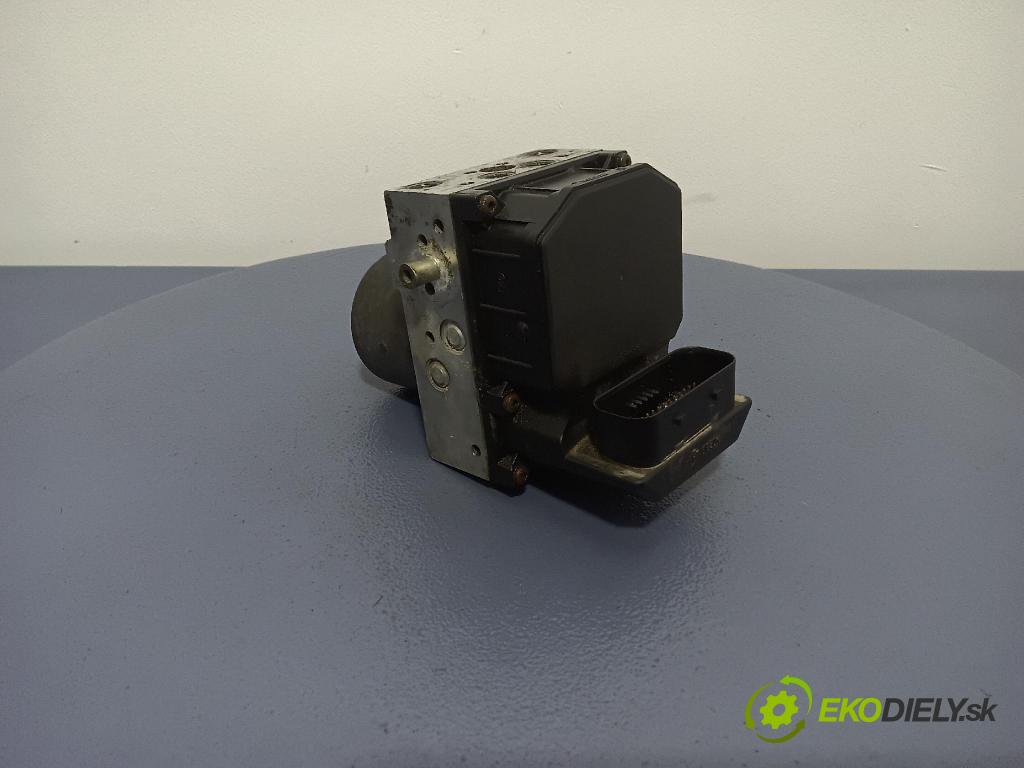 Audi A6 2002 čerpadlo ABS x 4B0614517G