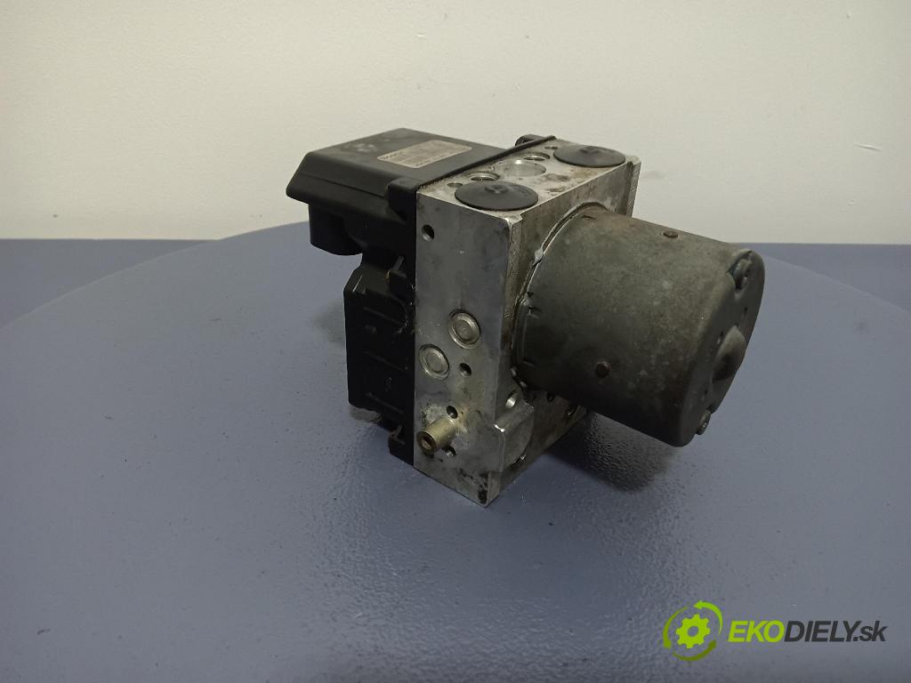 Audi A6 2002 čerpadlo ABS x 4B0614517G
