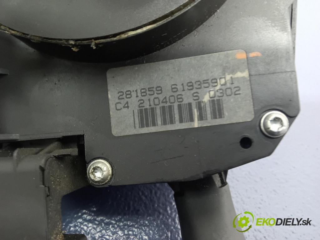 Citroen C5 2006 prepínač Komplex: 96611305XT