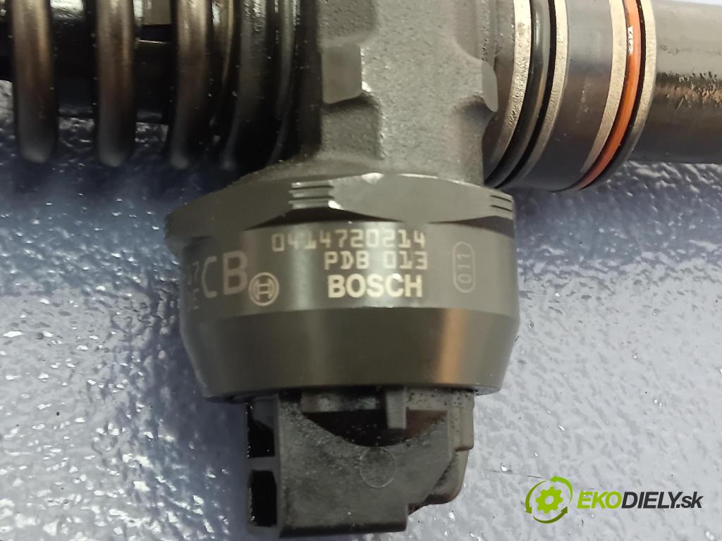 Audi A6 2002 vstřikovač 038130073AR