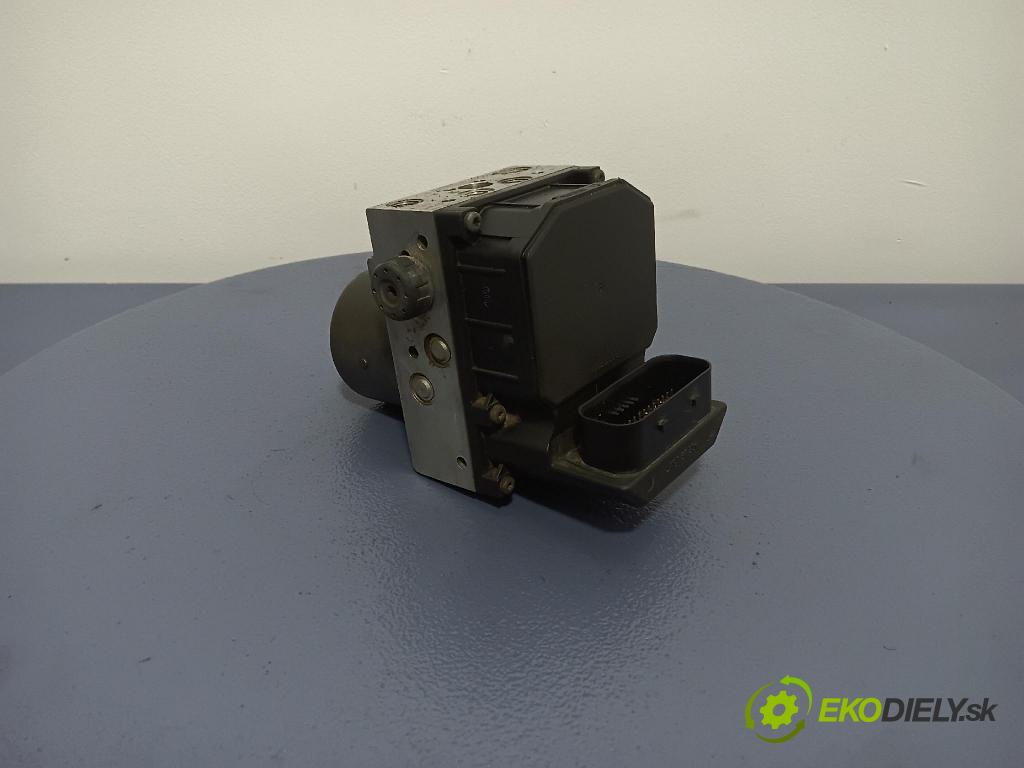 Audi A4 2002 čerpadlo ABS x 8E0614517