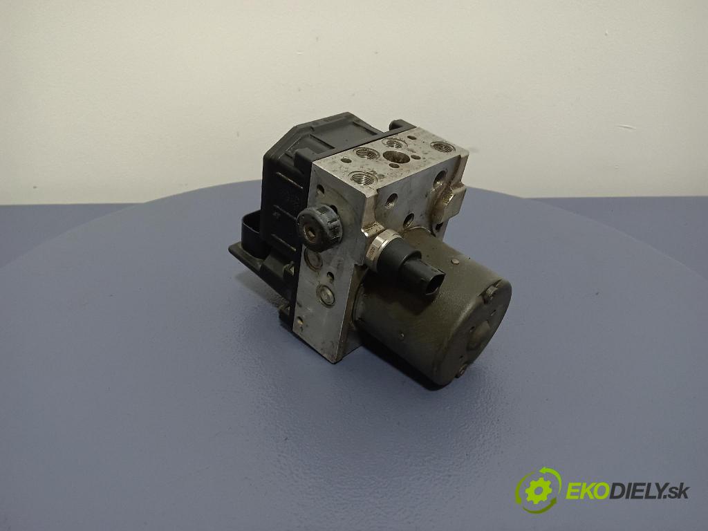 Audi A4 2002 čerpadlo ABS x 8E0614517
