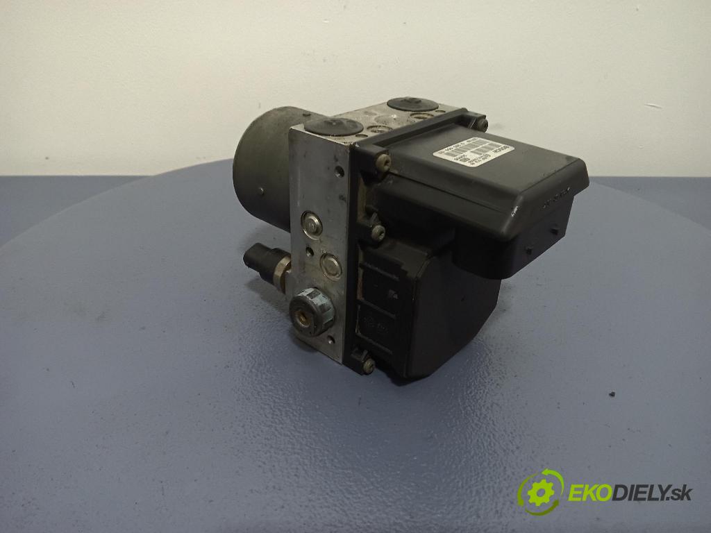 Audi A4 2002 čerpadlo ABS x 8E0614517