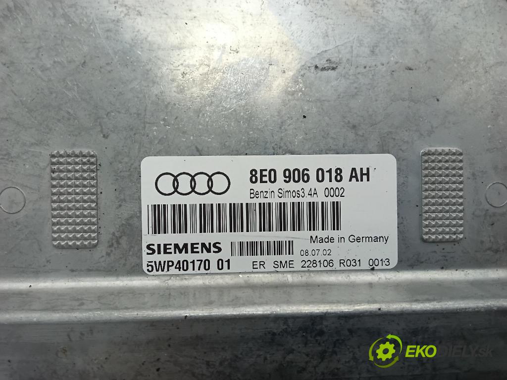 Audi A4 2002 řídící jednotka Motor: 8E0906018AH