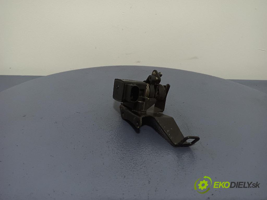 Mercedes-benz 210 1999 pedal Plyn: A0125423317