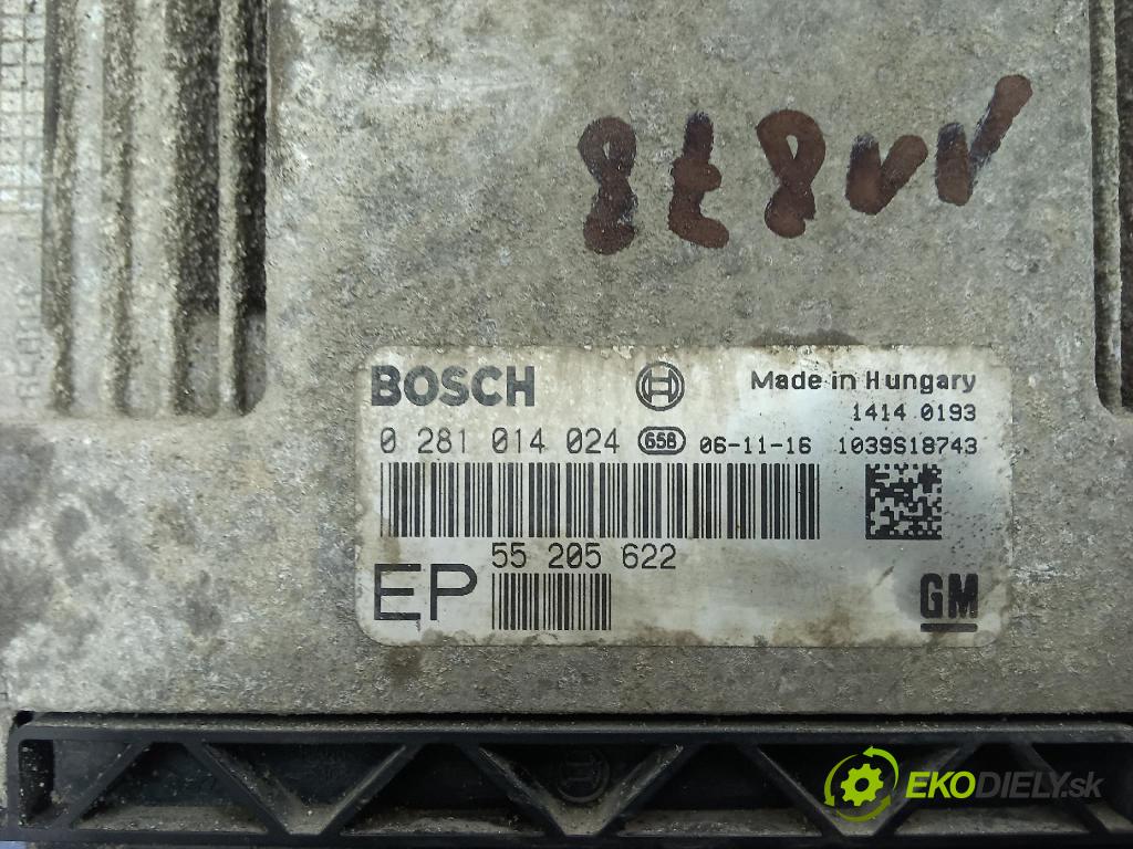 Opel Zafira-b 2006 riadiaca jednotka Motor: 55205622