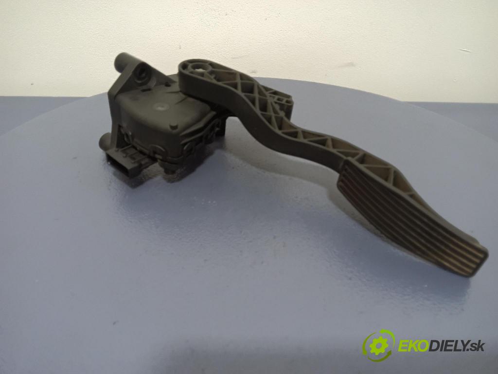 Opel Meriva 2008 pedal Plyn: 93335443