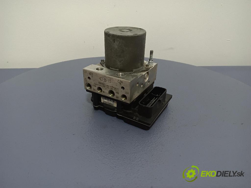 Audi A6 2007 čerpadlo ABS x 4F0614517T