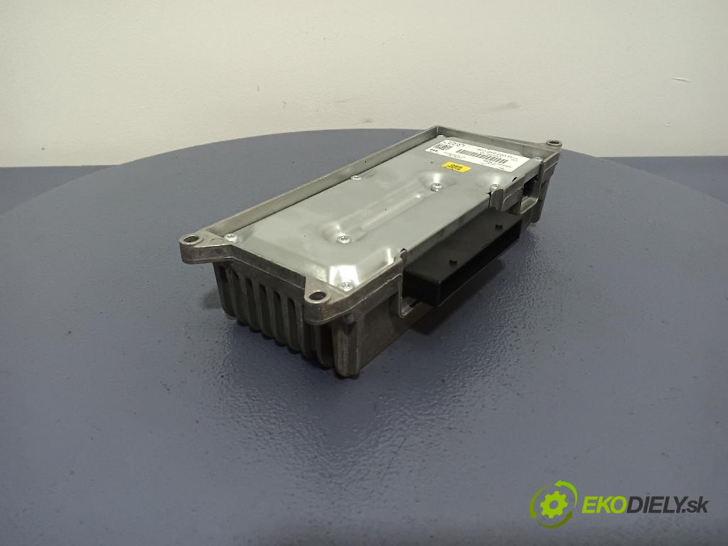 Audi A6 2007 Zesilovač: 4F0910223H