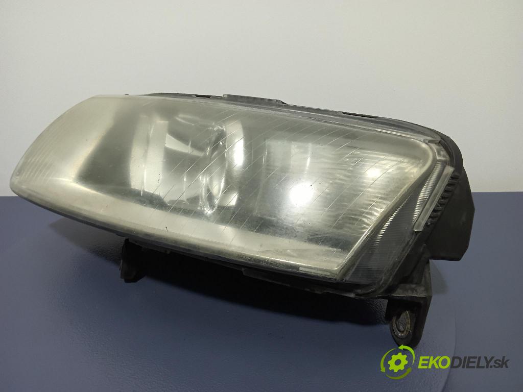 Audi A6 2007 světlo Levý: 4F0941003AK