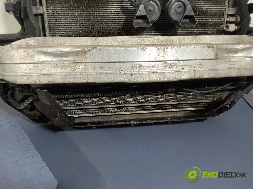 Audi A6 2007 výstuha Predné: / pas predný 01