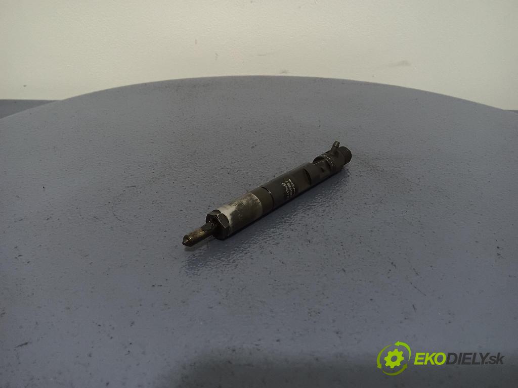 Nissan Almera 2005 vstrek 8200567290