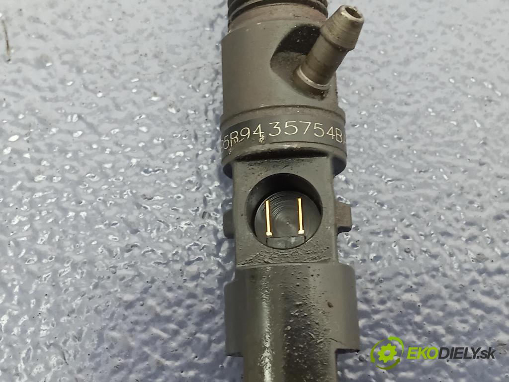 Nissan Almera 2005 vstrek 8200567290