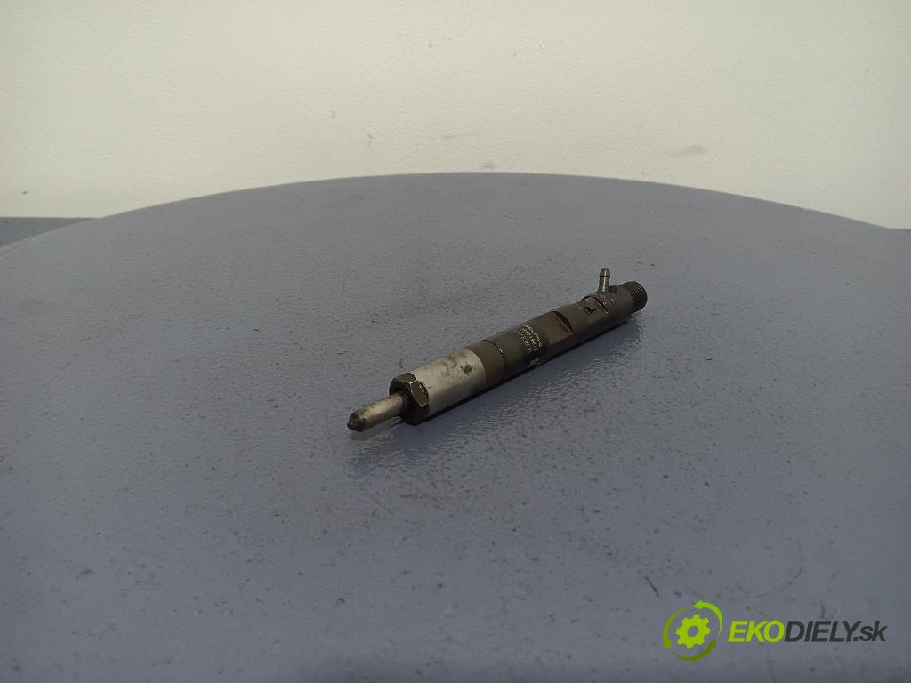 Nissan Almera 2005 vstrek 8200567290
