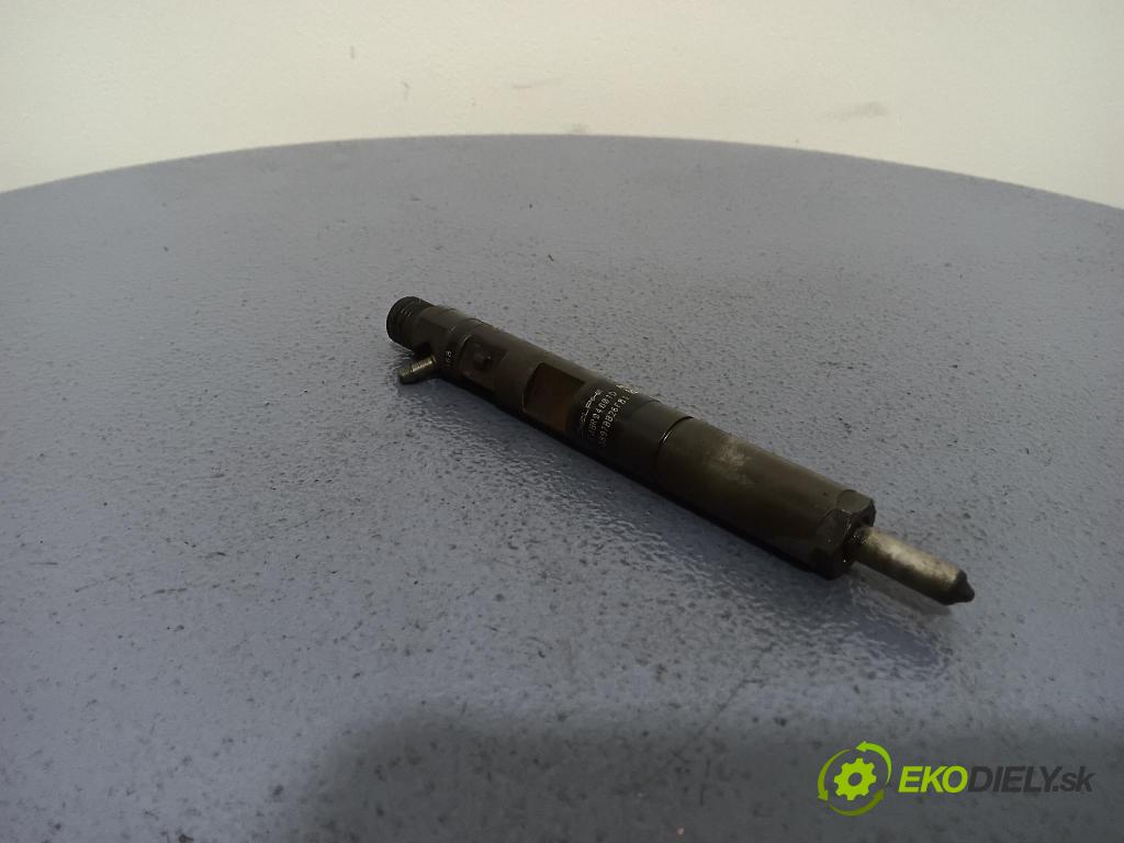 Nissan Almera 2005 vstrek 8200567290