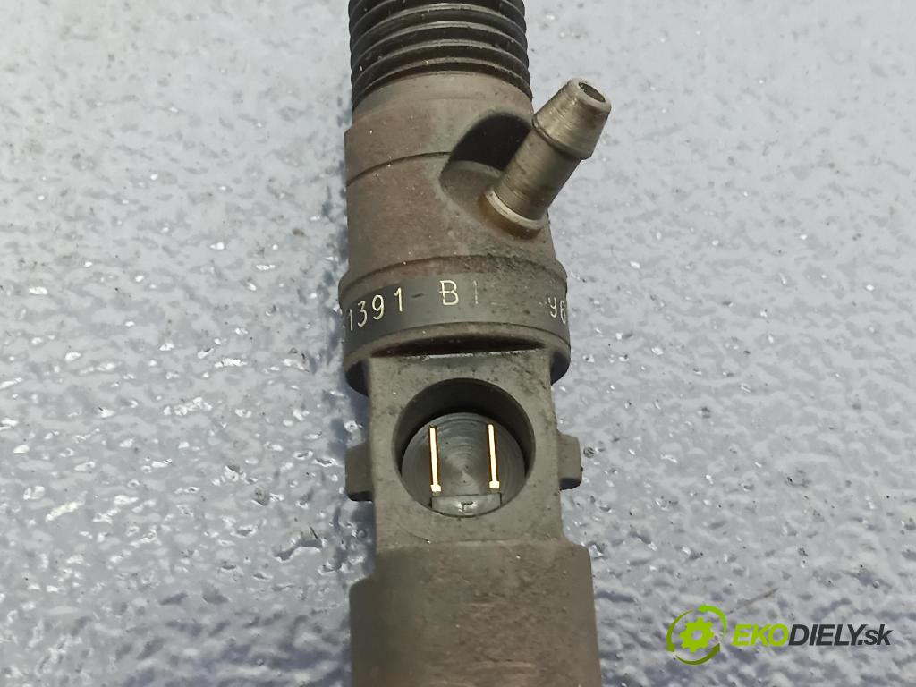 Nissan Almera 2005 vstrek 8200567290