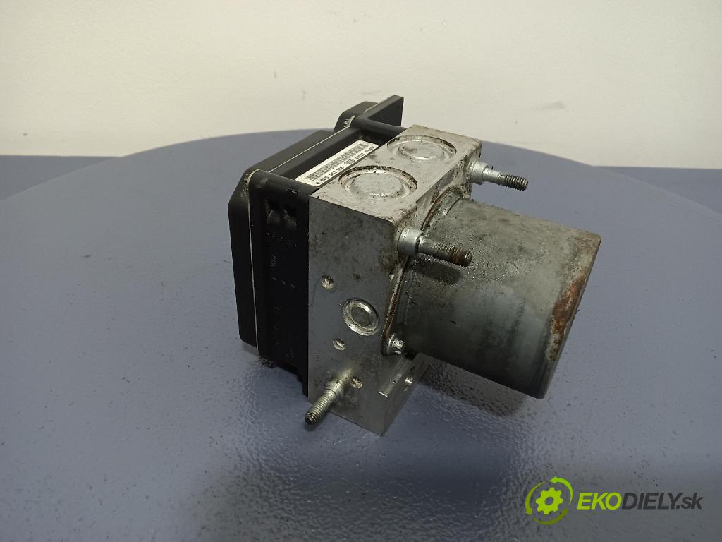 Citroen Berlingo 2010 čerpadlo ABS x 9666687180