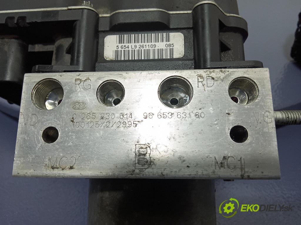 Citroen Berlingo 2010 čerpadlo ABS x 9666687180