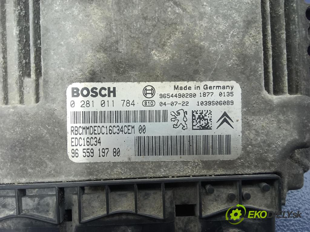 Peugeot 206 2004 řídící jednotka Motor: 9655919780
