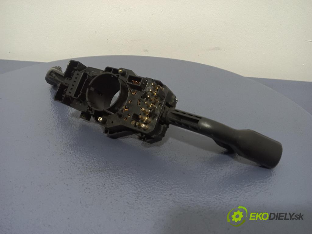 Audi A4 2000 prepínač Komplex: 4D0953513D