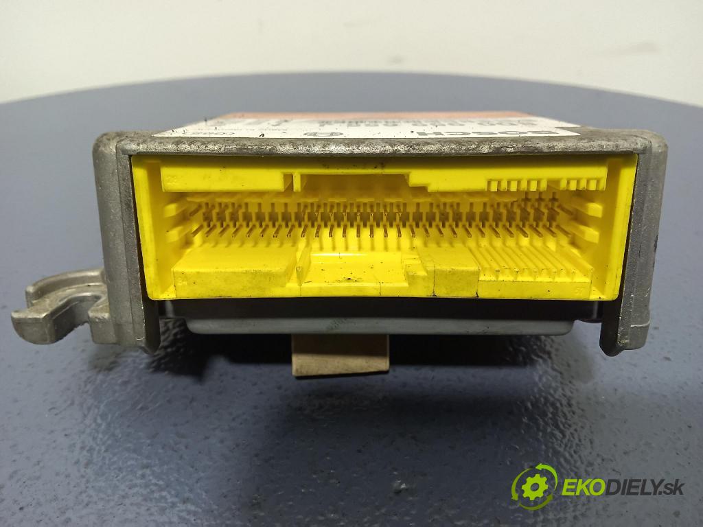 Audi A4 2000 riadiaca jednotka SRS x 8D0959655J
