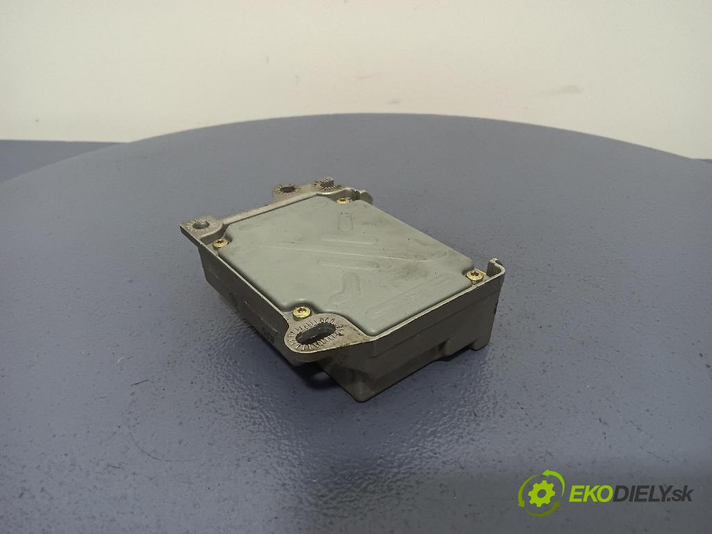 Audi A4 2000 riadiaca jednotka SRS x 8D0959655J