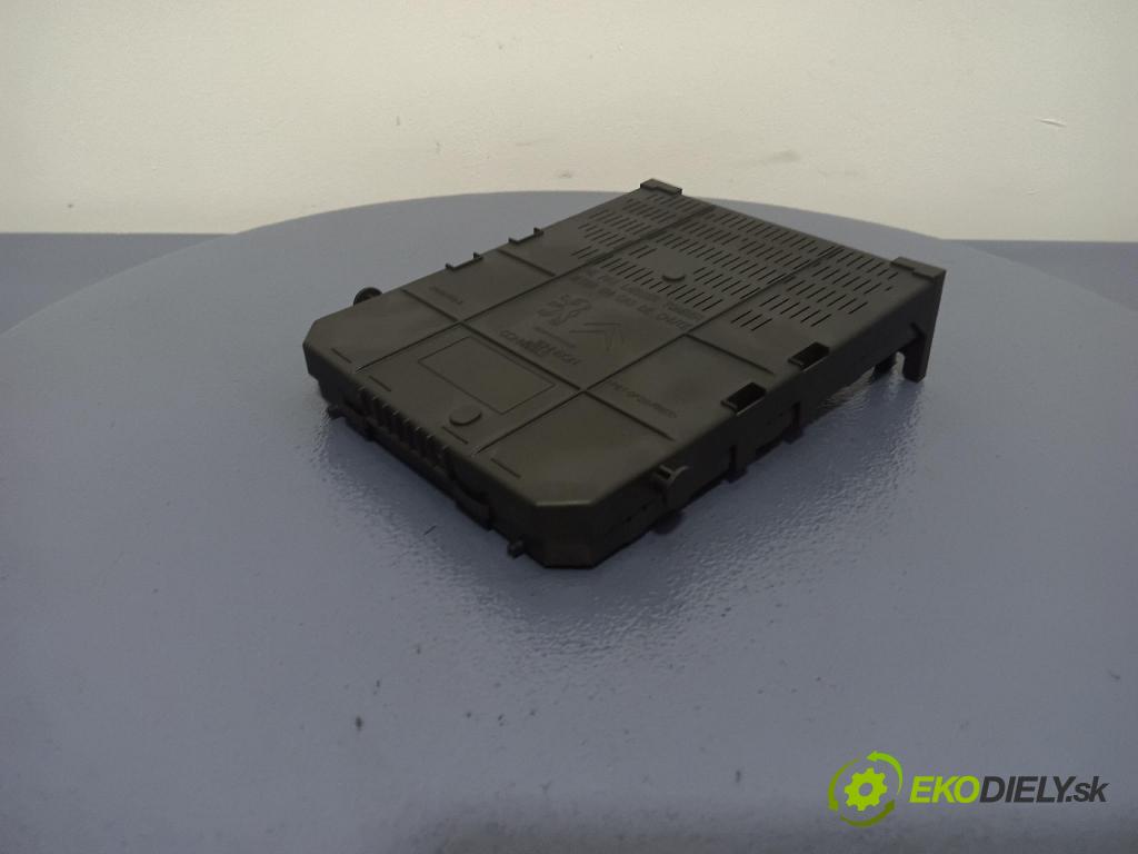 Peugeot 807 2009 skrinka Poistky: 9664058780