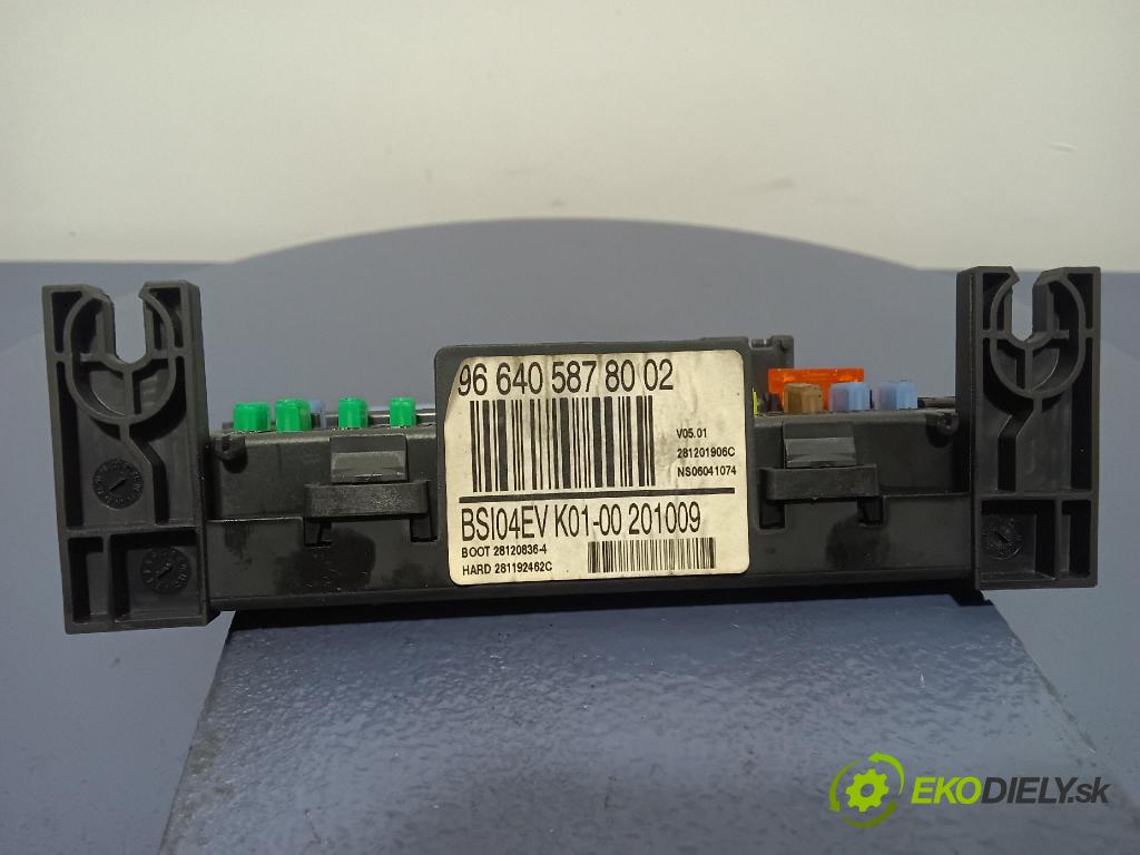 Peugeot 807 2009 skrinka Poistky: 9664058780