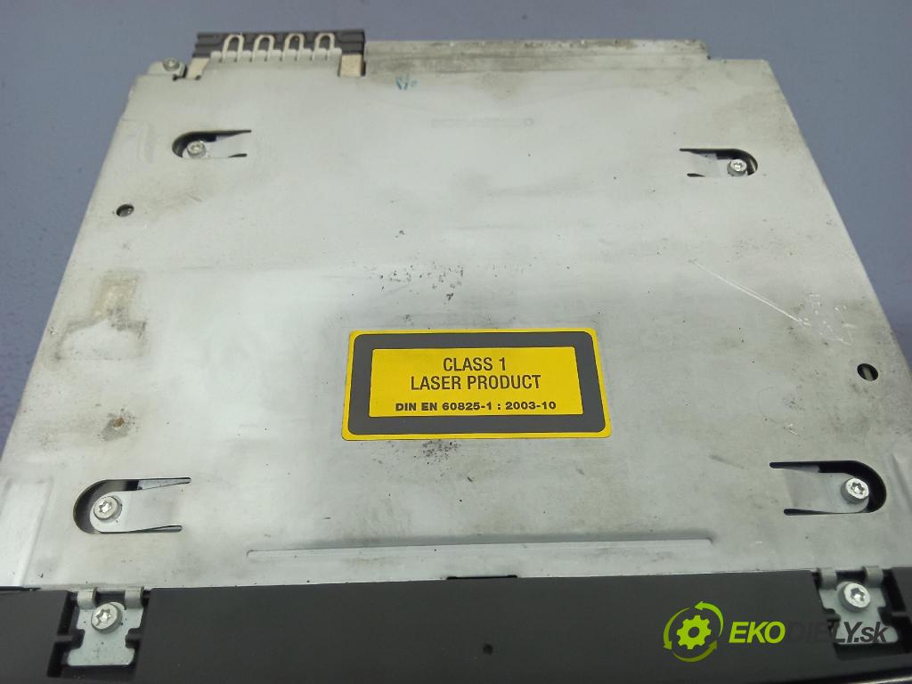 Peugeot 807 2009 Radio I Navigácia: 96661985XT