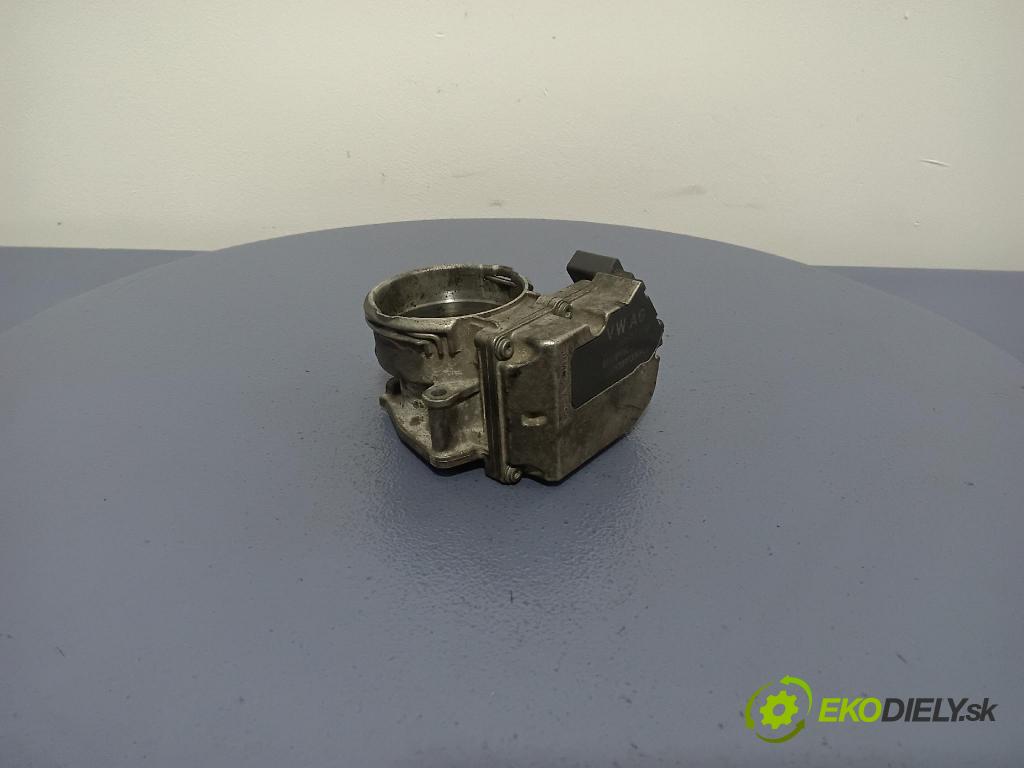 Volkswagen Touran 2007 klapka 03G128063J
