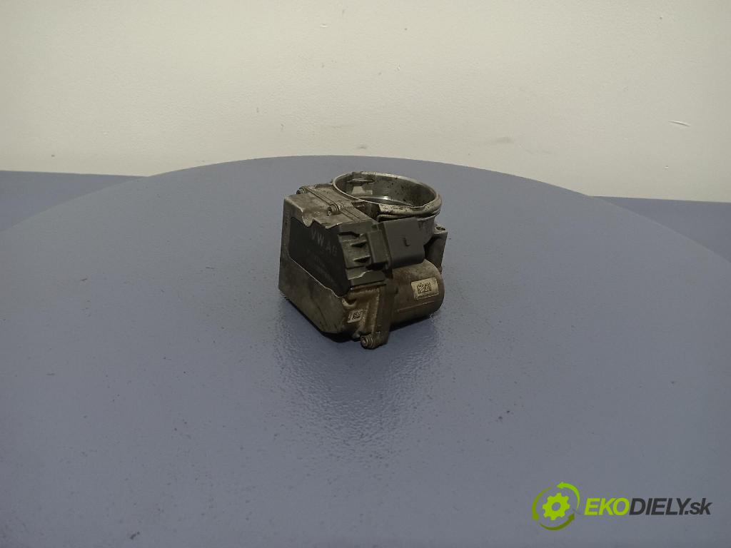 Volkswagen Touran 2007 klapka 03G128063J