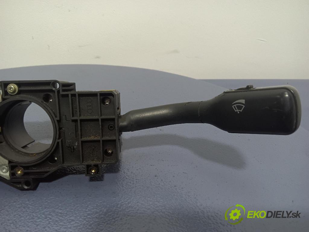 Audi A4 1998 prepínač Komplex: 4D0953513D