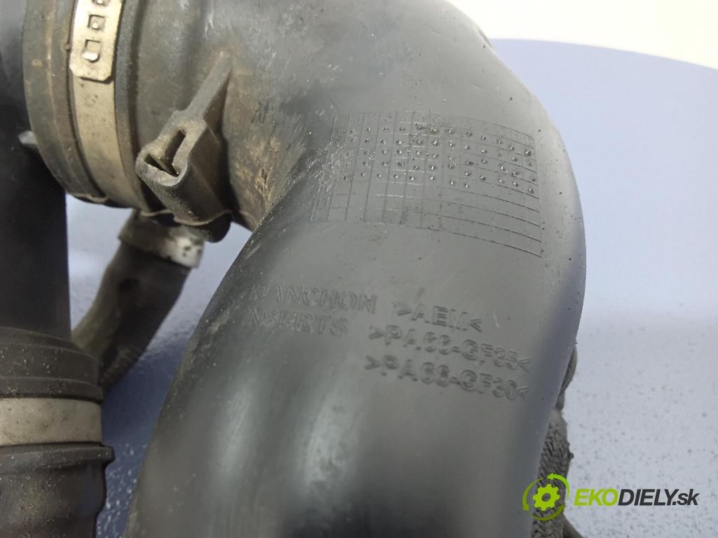 Peugeot 807 2009 rúrka Vzduch: 9682489380