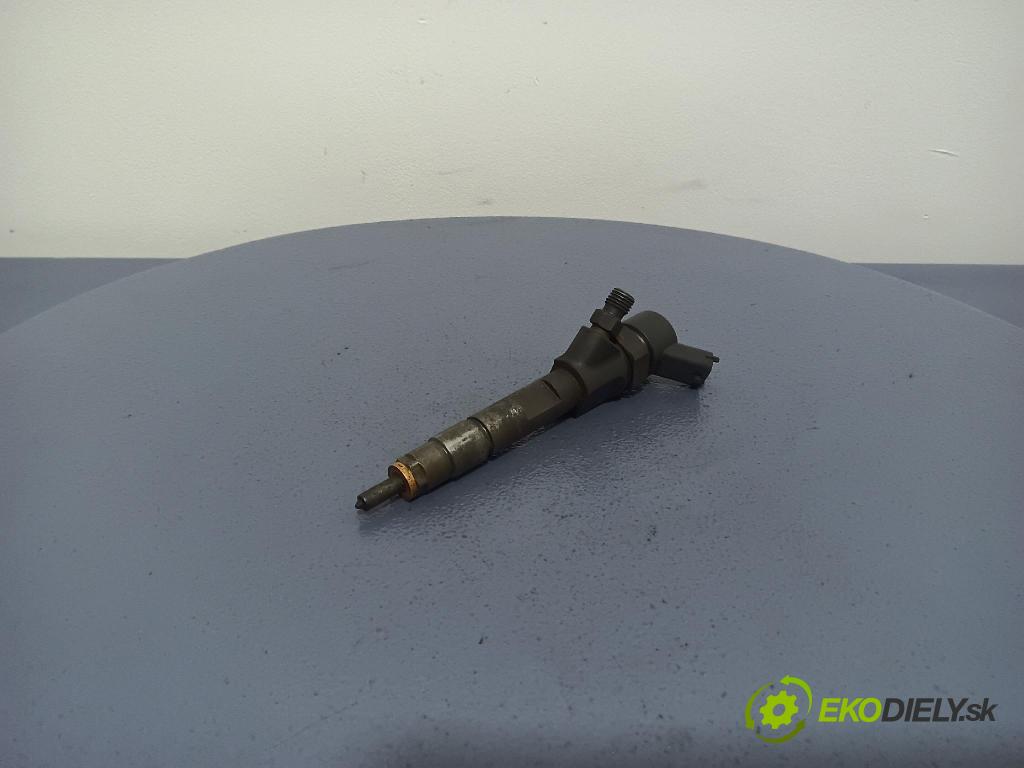 Renault Megane scenic 2002 vstřikovač 7700111014