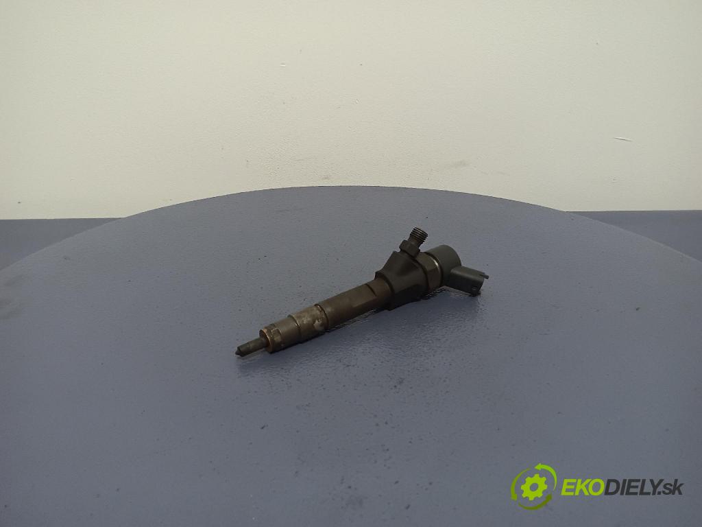 Renault Megane scenic 2002 vstřikovač 7700111014
