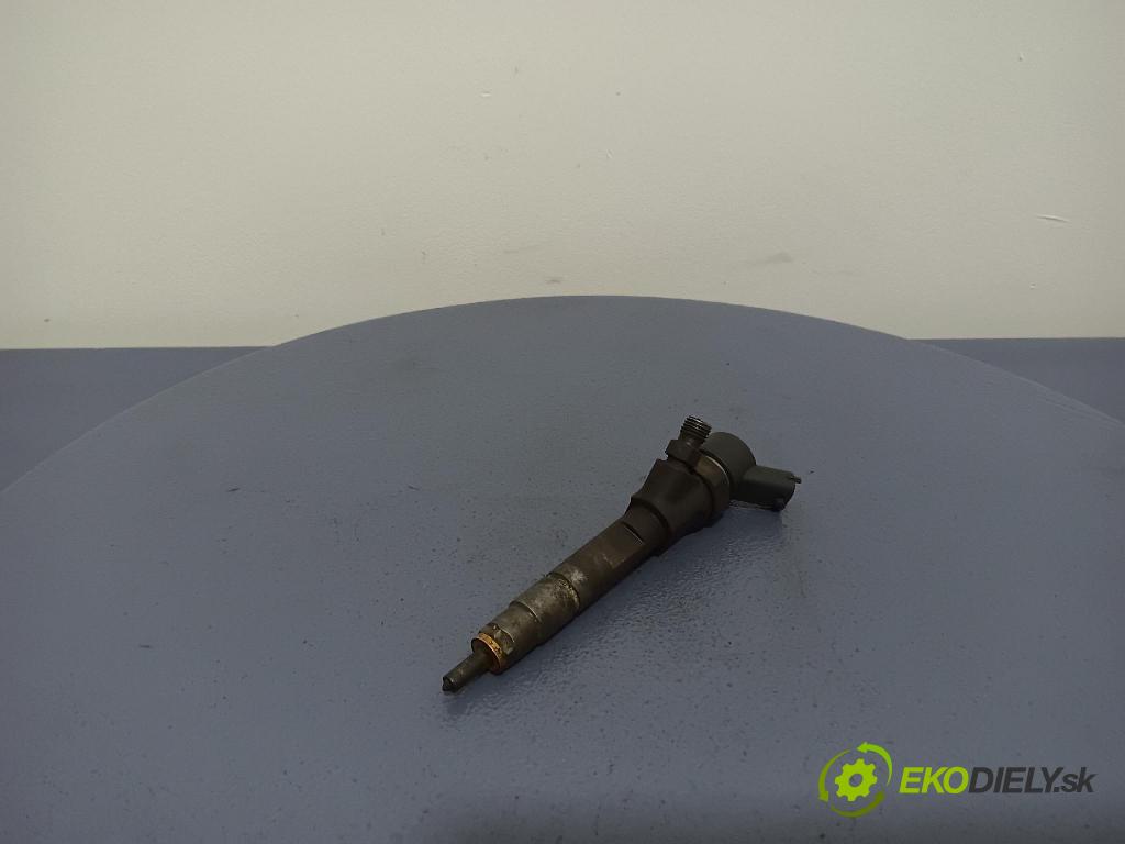 Renault Megane scenic 2002 vstřikovač 7700111014