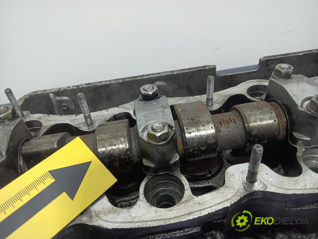 Renault Master 2000 hlava Motor: 7450464
