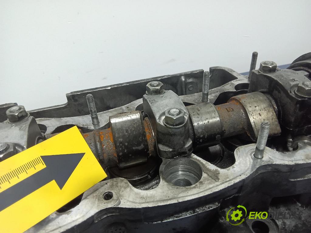 Renault Master 2000 hlava Motor: 7450464