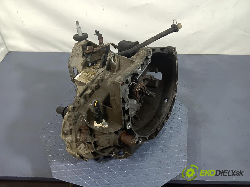 Renault Master 2000 převodovka Ozubené kola: Manualna PF1AA012