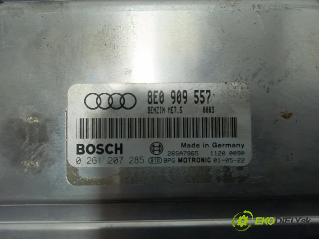 Audi A6 2002 řídící jednotka Motor: 8E0909557