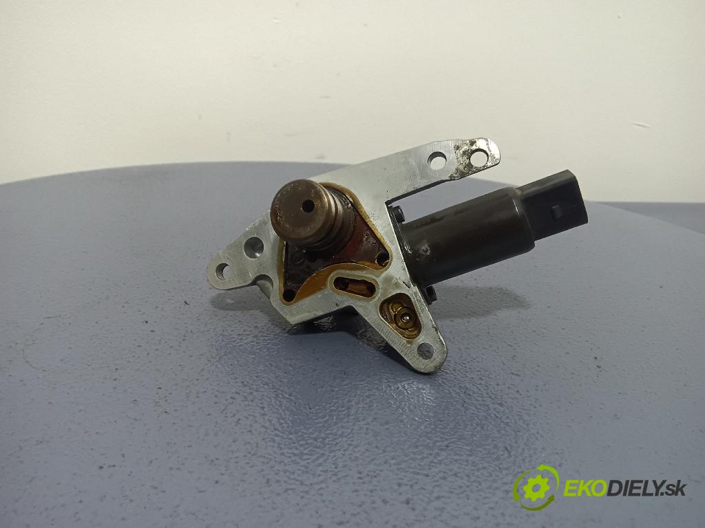 Audi A6 2002 Napínák Načasování 06B103741D
