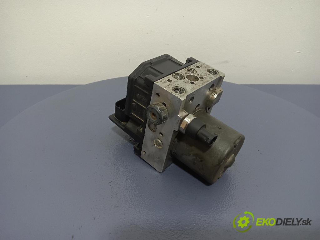 Audi A6 2002 čerpadlo ABS x 4B0614517G