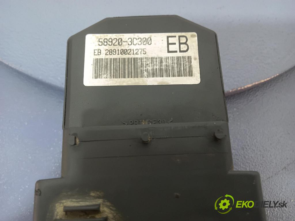 Hyundai Sonata 2003 čerpadlo ABS x 58920-3C300