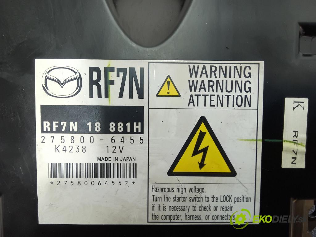 Mazda 5 2006 riadiaca jednotka Motor: 275800-6455
