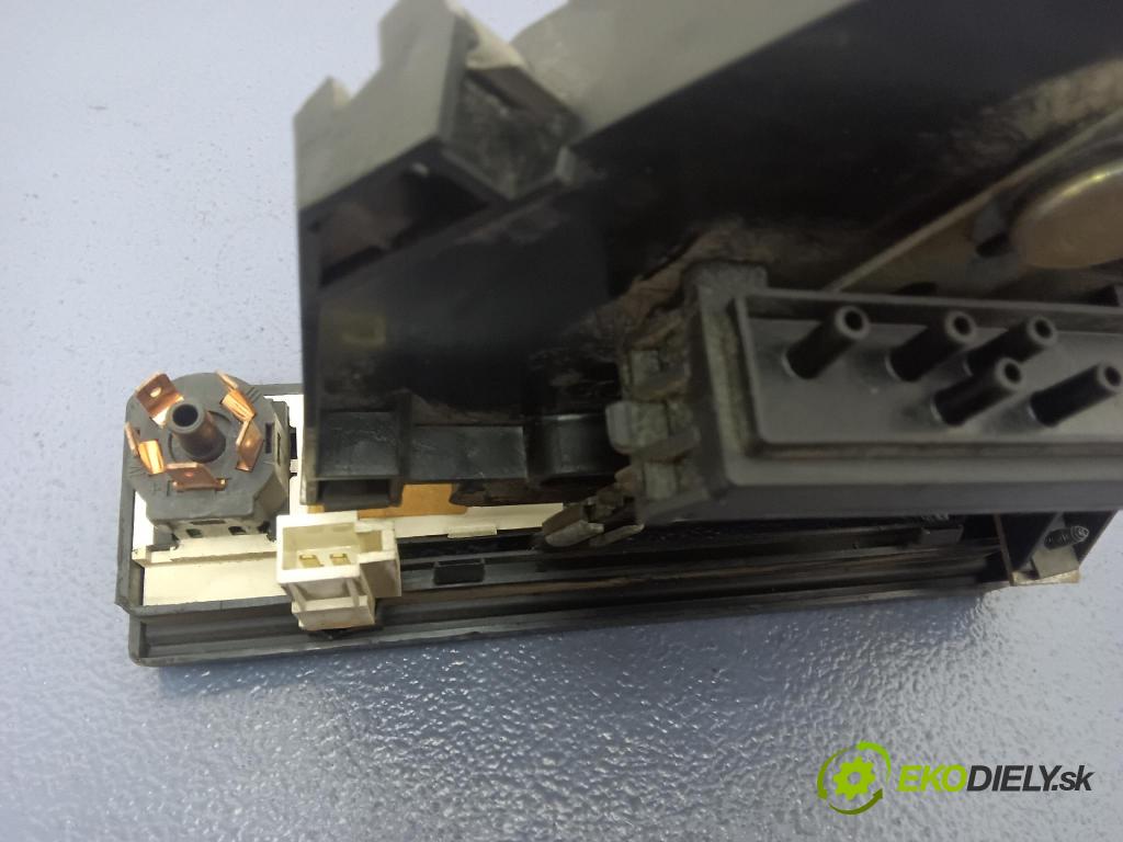 Volkswagen T4 1995 prepínač Klimatizácia: Prúd vzduchu: 191820045