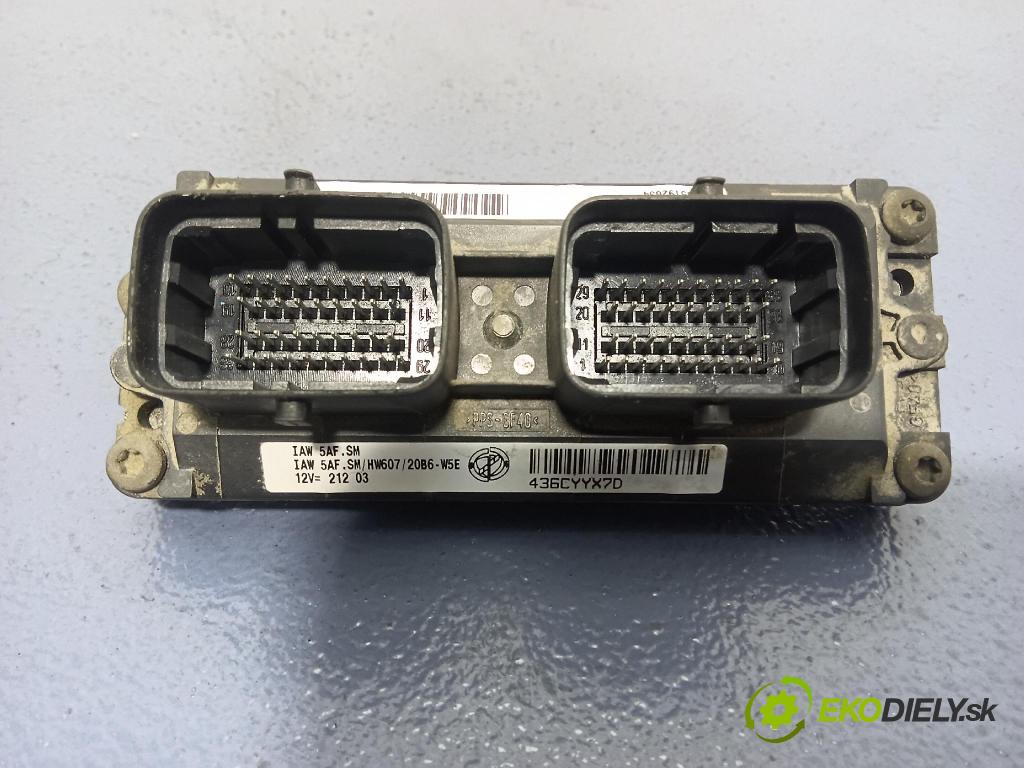 Fiat Panda 2004 riadiaca jednotka Motor: 55192634
