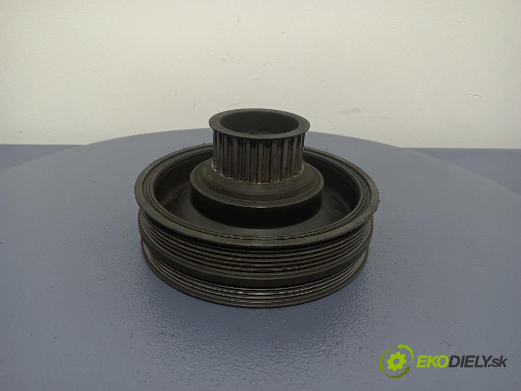 Volkswagen Passat 2001 koleso Pás: 059105251M