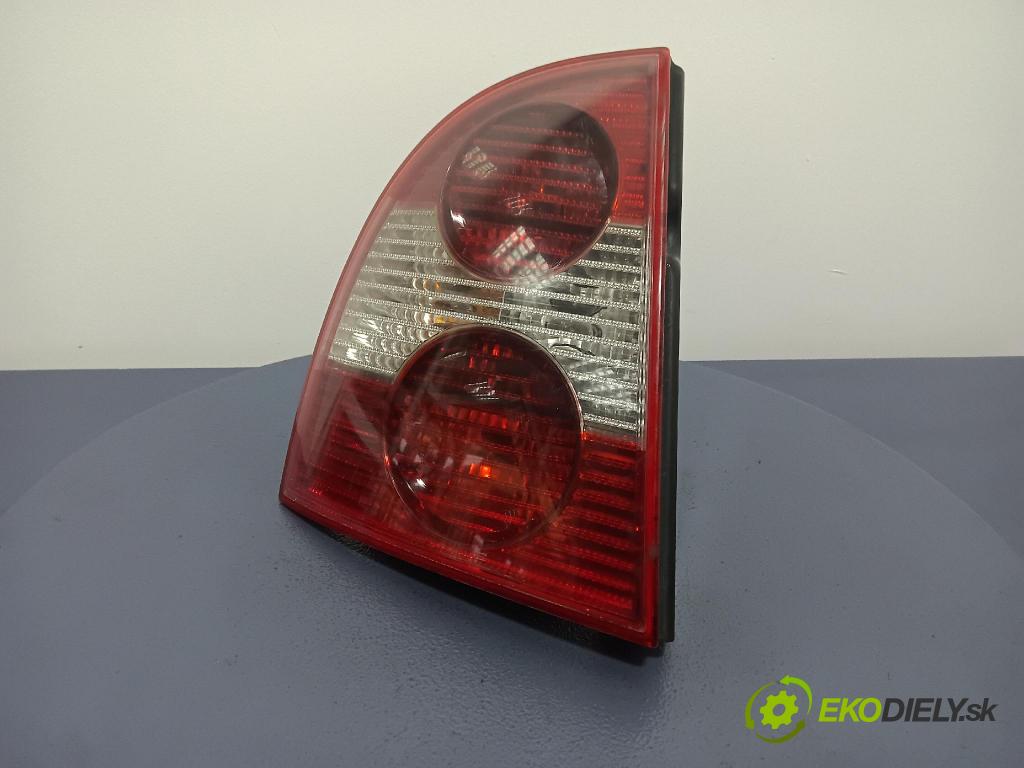 Volkswagen Passat 2001 svetlo / reflektor zad ľavá Vonkajsia: 3B5945095AE